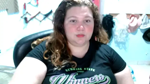 Sime_Naughty – webcam model profile photo Image 2