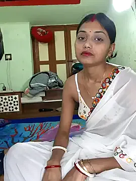 IremHawk – webcam model profile photo Image 18