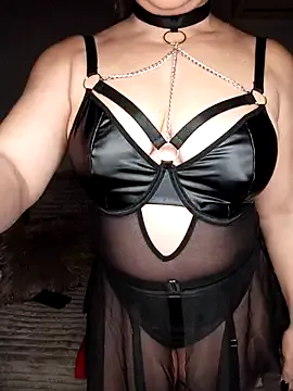 PaulinaGiovanni – webcam model profile photo Image 7