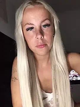 GracieCarter – webcam model profile photo Image 3