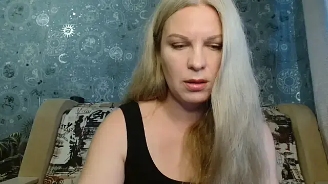 BlondeFox Image 15