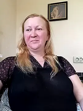 blondyaguar Image 10