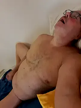 SerenaStar – webcam model profile photo Image 12