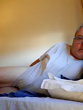 SerenaStar – webcam model profile photo Image 17