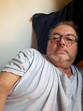 SerenaStar – webcam model profile photo Image 19