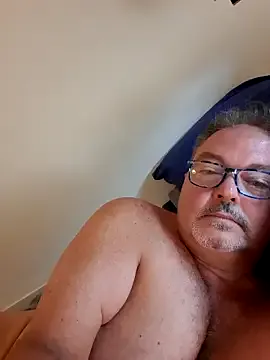 SerenaStar – webcam model profile photo Image 5