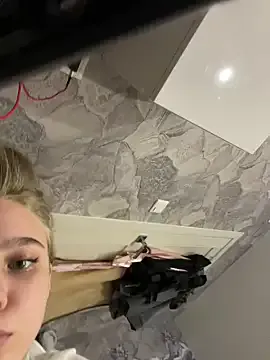 Bluueeberryy's Thumb Image