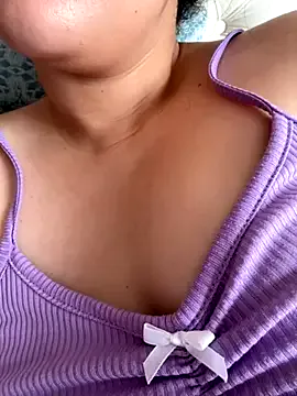NicoleteKeany – webcam model profile photo Image 12