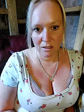 Bouncy-Bella28X Image 17