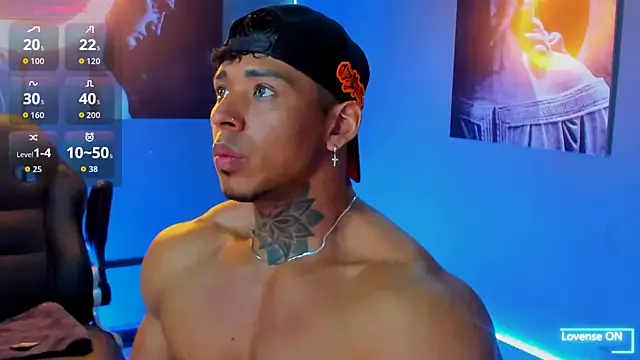 CurlyElisa – webcam model profile photo Image 11