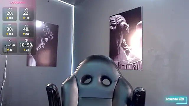 CurlyElisa – webcam model profile photo Image 13