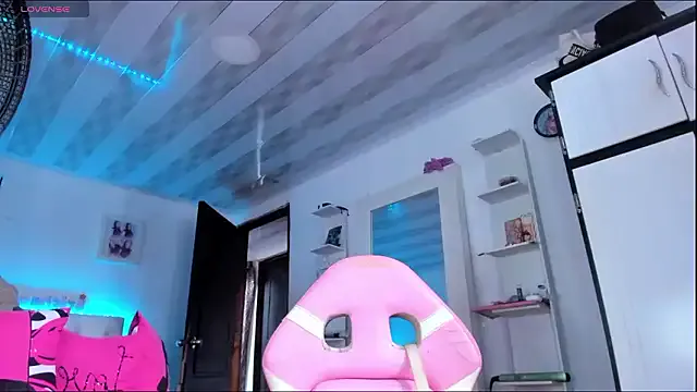 yourladycess_ – webcam model profile photo Image 4