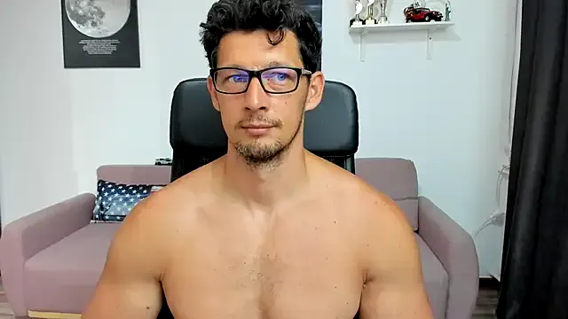 2Laski2 – webcam model profile photo Image 3