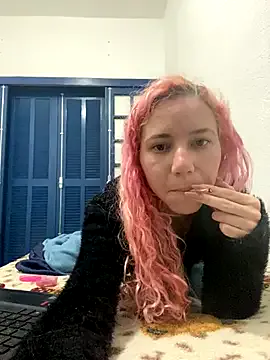 Evie – webcam model profile photo Image 6