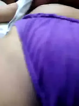 PornoHuk – webcam model profile photo Image 8
