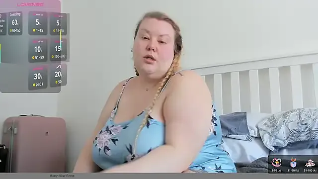 Busty-BBW-Emilie Image 8