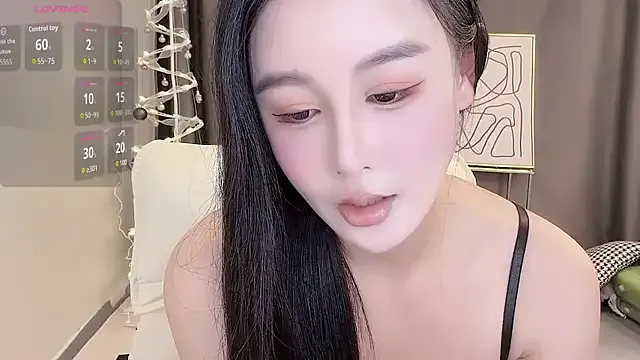 RuslanaXX – webcam model profile photo Image 17