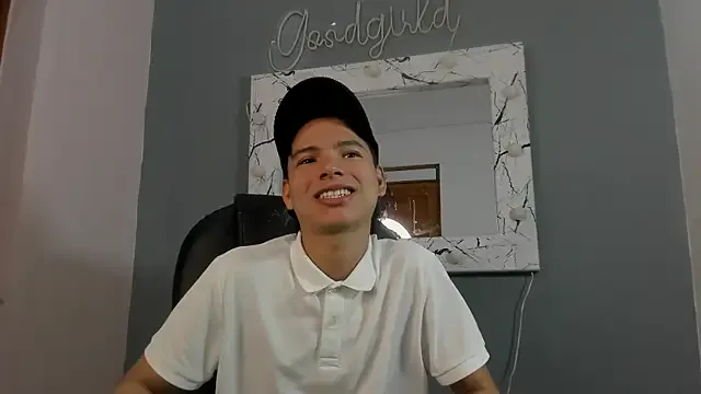 Clarasense__ – webcam model profile photo Image 10