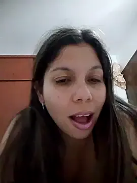 Carliina_Soussa's Thumb Image
