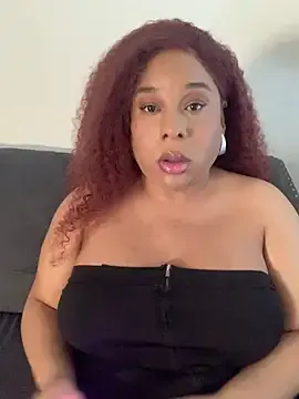 RoxyBuch – webcam model profile photo Image 4