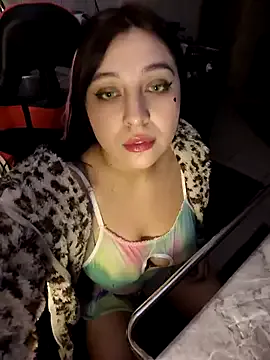 AngelCoco – webcam model profile photo Image 3