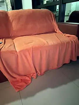 MiraKova – webcam model profile photo Image 14