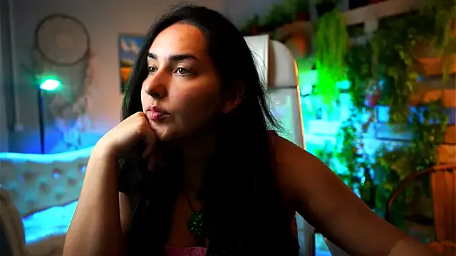 seksiIrena – webcam model profile photo Image 12