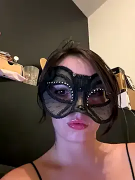 EsmeBrowm – webcam model profile photo Image 14