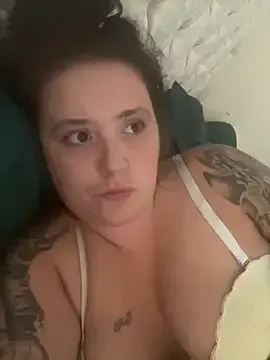 bdbdzs – webcam model profile photo Image 3