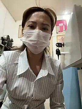 ViollaDream – webcam model profile photo Image 3