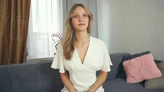 DashaKisa951 – webcam model profile photo Image 2