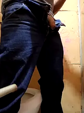 HillaryDiez – webcam model profile photo Image 12