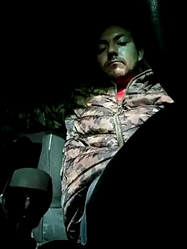 HillaryDiez – webcam model profile photo Image 4