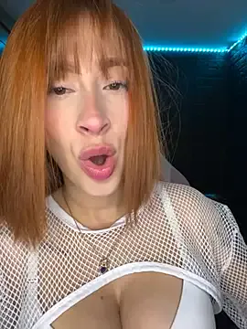 KarinAss – webcam model profile photo Image 19