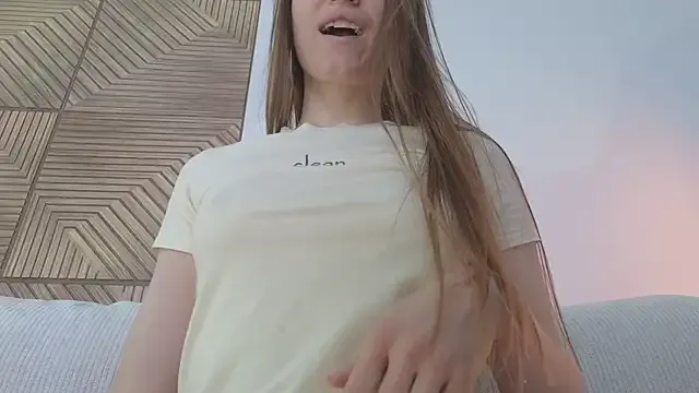 Chloe_Vixen Image 10