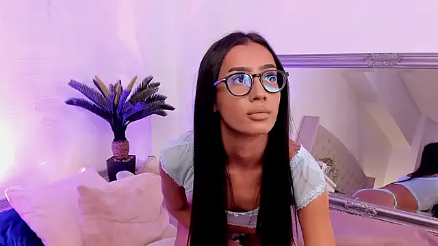 onetimeandforever – webcam model profile photo Image 2