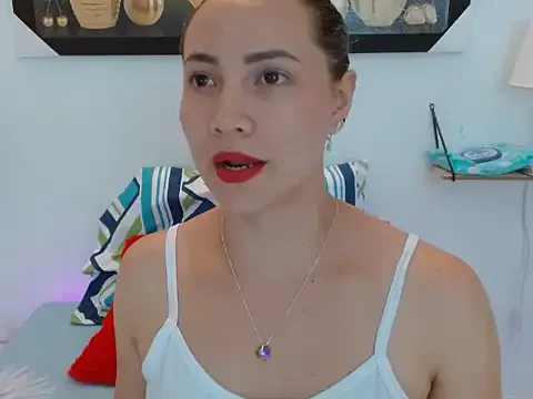 anli5 – webcam model profile photo Image 3