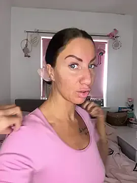 Cindy_Sindee's Thumb Image
