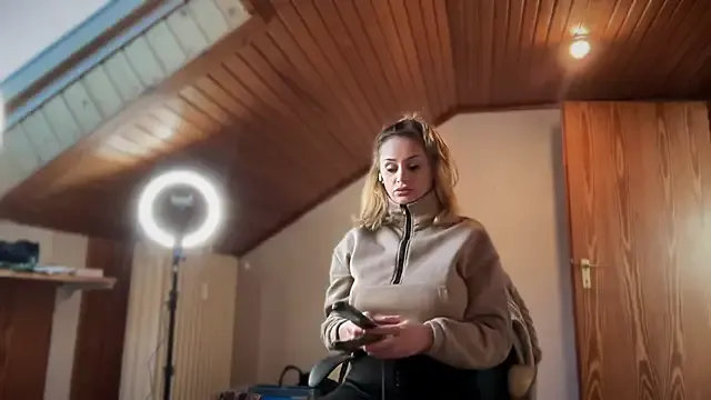 ClaireDeLunee Image 2