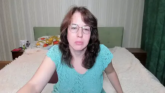 ClassyLiza Image 8