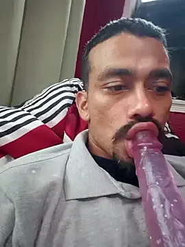 SerenaStar – webcam model profile photo Image 8