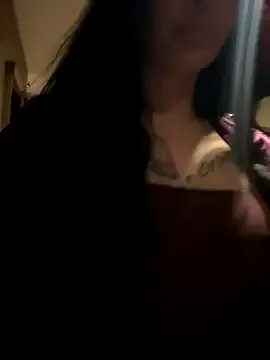 Mila-m – webcam model profile photo Image 7