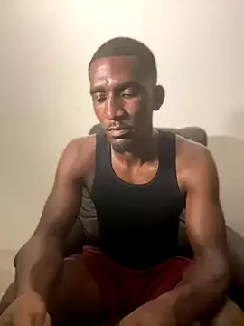 IsabelaGuerra – webcam model profile photo Image 15