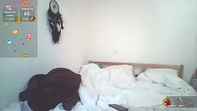 Evie – webcam model profile photo Image 8