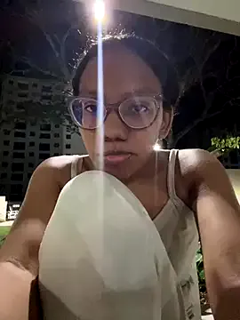 AyshaConnor – webcam model profile photo Image 10