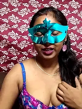 LilyReyes – webcam model profile photo Image 18