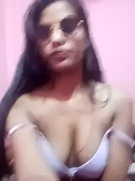 cute_radhikaa Image 2