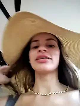 cuteluci_ Image 6