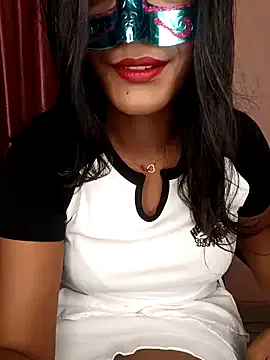 CrystalBarlow – webcam model profile photo Image 3