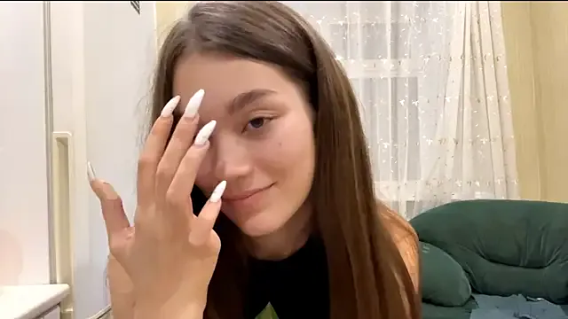 SunnyLeo88 – webcam model profile photo Image 3